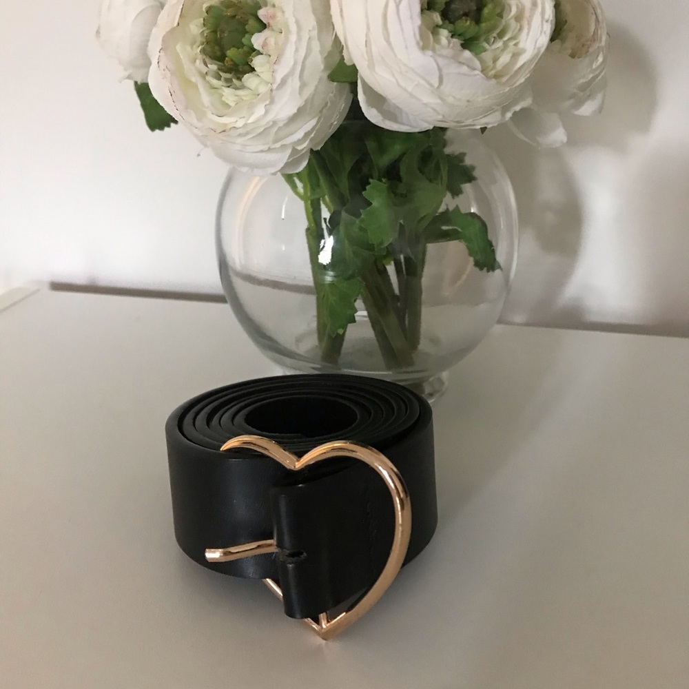 Heart belt